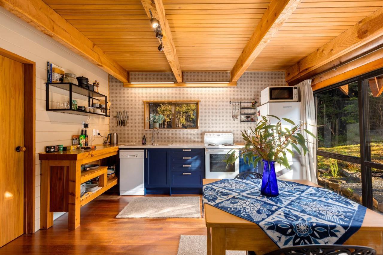 Totara Lodge - Unwind, Relax & Enjoy - Mt Lyford 외부 사진