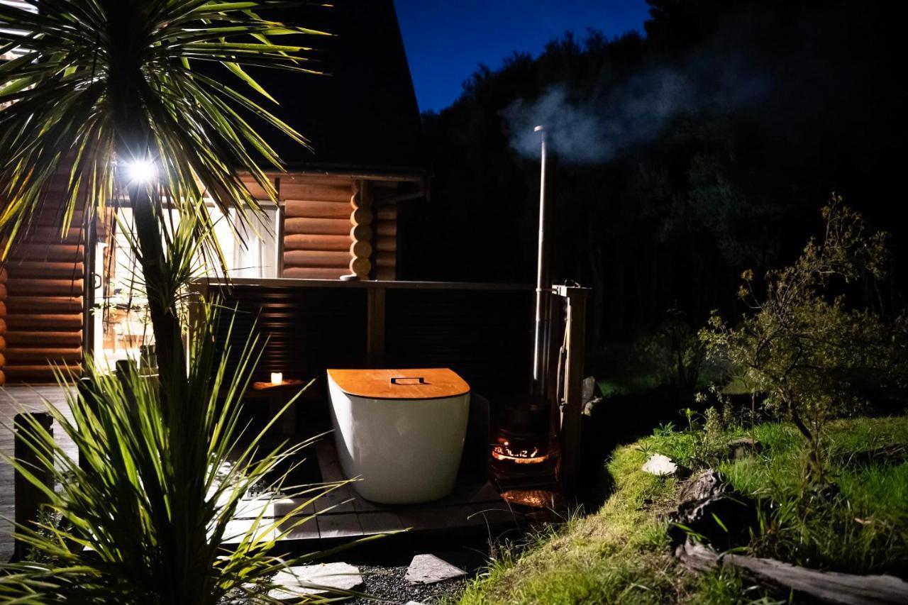 Totara Lodge - Unwind, Relax & Enjoy - Mt Lyford 외부 사진