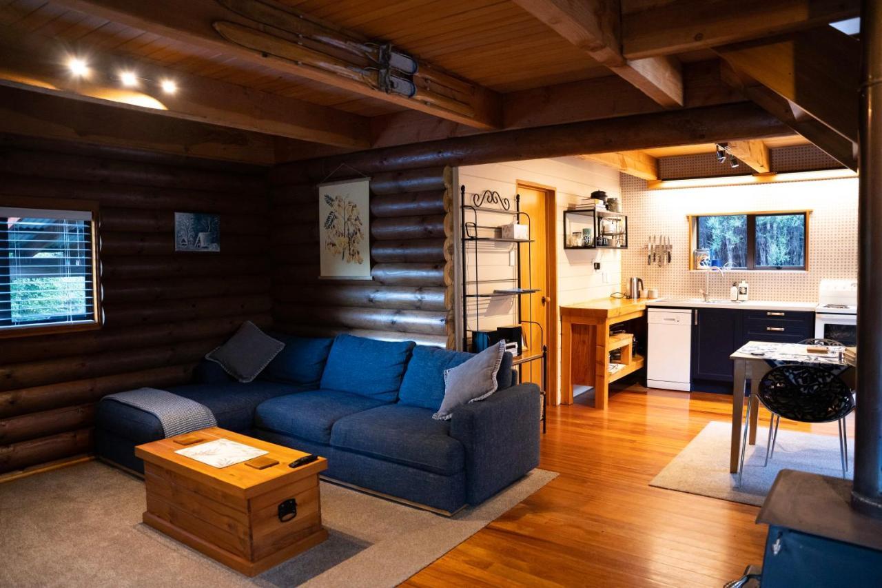 Totara Lodge - Unwind, Relax & Enjoy - Mt Lyford 외부 사진